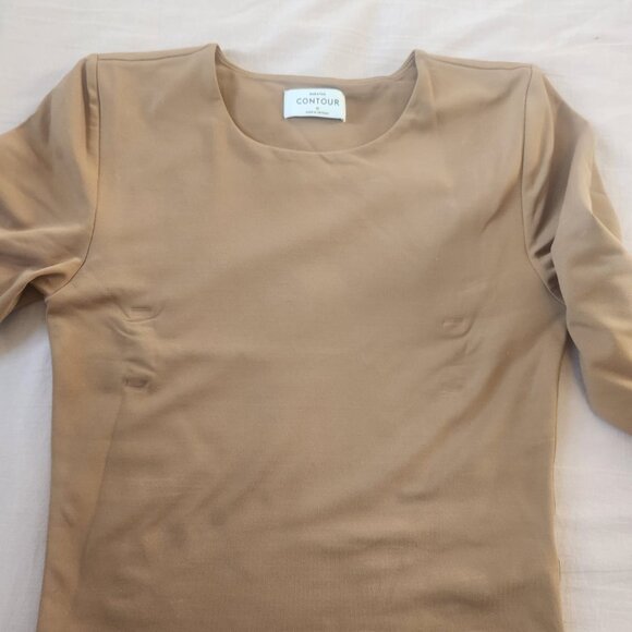 Aritzia Contour Crewneck Shirt (Medium) - Picture 2 of 4